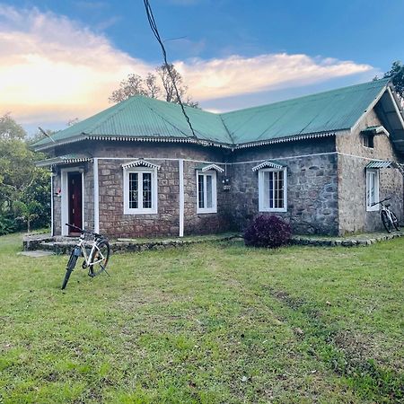 Thottom Stays Private Bungalow ムンナール エクステリア 写真