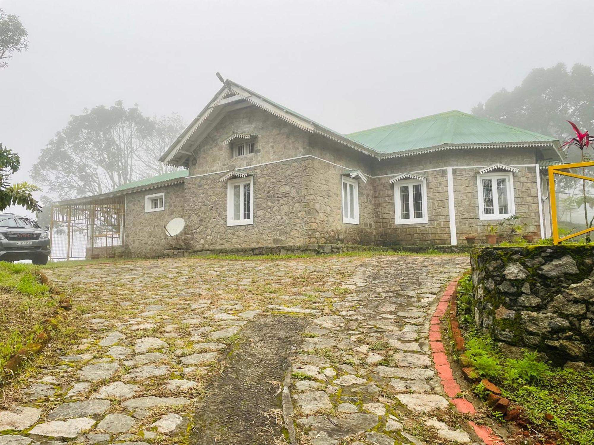 Thottom Stays Private Bungalow ムンナール エクステリア 写真